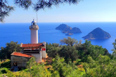 GELİDONYA FENERİ, LİKYA YOLUNUN EN GÜZEL ETABI OLMAYA DEVAM EDİYOR.