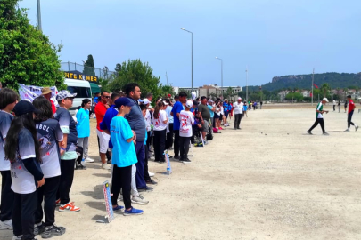 TÜRKİYE PETANK ŞAMPİYONASI KEMER'DE YAPILIYOR