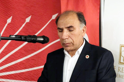 KEMERLİ CHP'LİLER BÜYÜK EMEKLİ MİTİNGİNE GİDİYOR.