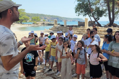 KEMER UĞUR OKULLARI ÖĞRENCİLERİNDEN FASELİS ZİYARETİ