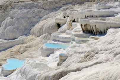 DÜNYA MIRASI PAMUKKALE KURAKLIK TEHTİDİ ALTINDA
