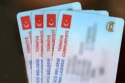 ESKİ EHLIYETLE KAZA YAPANLARA ÇİFTE CEZA