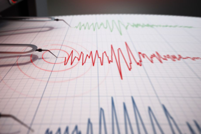 Antalya’da peş peşe depremler meydana geldi