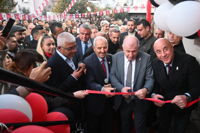 ÜMİT ÖZDAĞ, ZAFER PARTİSİ KEMER İLÇE BAŞKANLIĞI AÇILIŞINA KATILDI