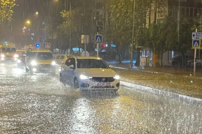 ANTALYA’YA METEOROLOJİK UYARI: KUVVETLİ YAĞIŞ GELİYOR